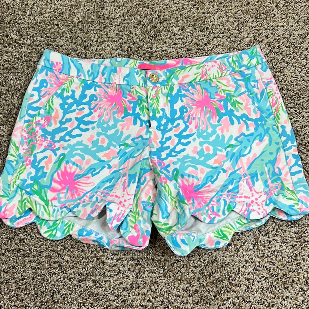 LILLY PULITZER ✨ scallop shorts